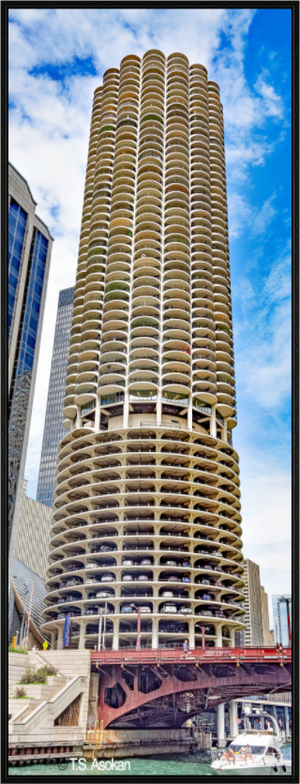 Marina City “Corncob” , Chicago -  Main Tower (Bertrand Goldberg)